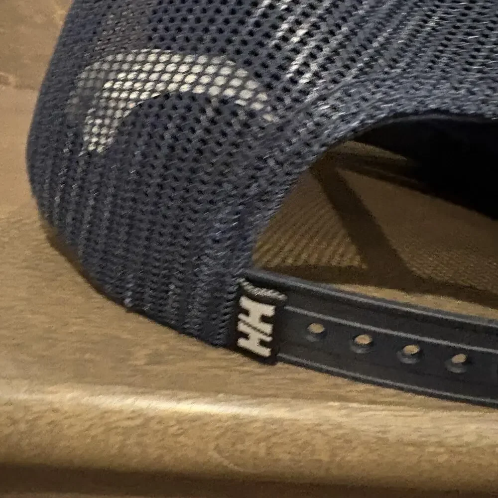 Helly Hansen Hat Cap Snap Back Navy Blue Mesh Trucker Patch Outdoor‎ Mens
